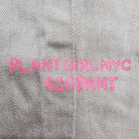 Uniqlo X Plant Girl NYC Jeans Womens 29 Brown Green The 420 Pant Hand Dyed Paint - Picture 5 of 16